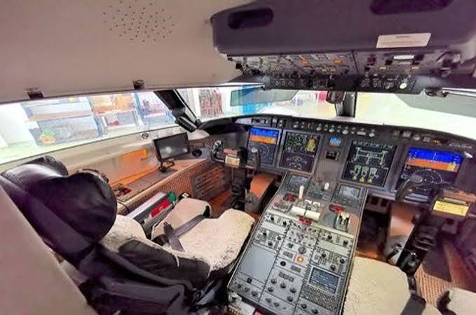 Bombardier Challenger 605